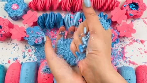 Asmr Cracking Soap Pinch Soap Satisfying Relaxing Slicing Session Video Video stock 311554374