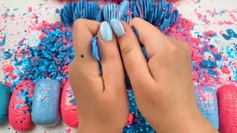 Asmr Cracking Soap Pinch Soap Satisfying Relaxing Slicing Session Video Video stock 311554379