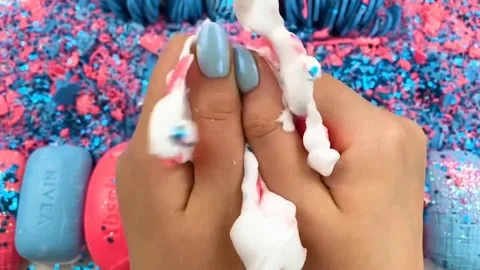 Asmr Cracking Soap Pinch Soap Satisfying Relaxing Slicing Session Video Video stock 311554381