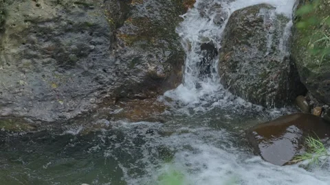 ASMR Relaxing Mountain Stream Flow Water Meditation 120fps Video stock 336850290