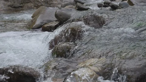 ASMR Relaxing Mountain Stream Flow Water Meditation 120fps 库存影片 336850436