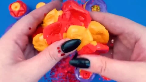 Asmr Soap Cutting Cracking Soap Pinch Soap Satisfying Relaxing Video Video stock 311558248