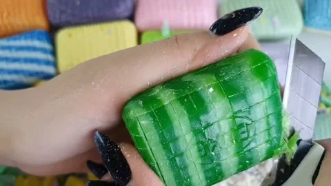 Asmr Soap Cutting Cracking Soap Pinch Soap Satisfying Relaxing Video Video stock 311559047