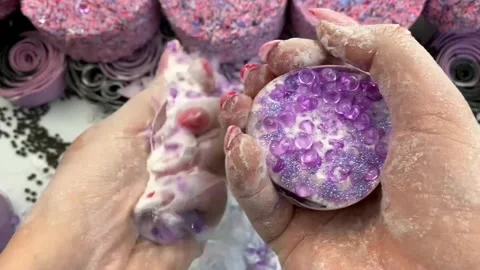 Asmr Soap Cutting Cracking Soap Pinch Soap Satisfying Relaxing Video Video stock 311568881