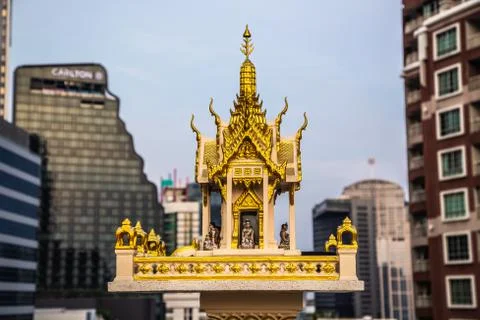 Asoke intersection and sky train station in Bangkok Thailand Stock-Fotos