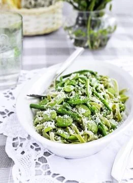 Asparagus and Broad Bean Pasta, Tagliatelle Pasta Recipe - Image Stock Photos