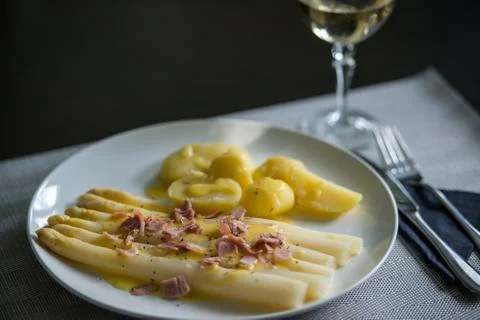 Asparagus dinner Stock Photos