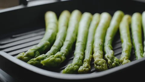 Asparagus in a pan Stock Footage 107585041