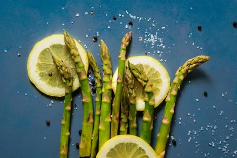 Asparagus ready to cooking Fotos Stock