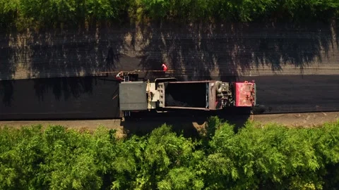 Asphalt paving machine top view Видео 260421602