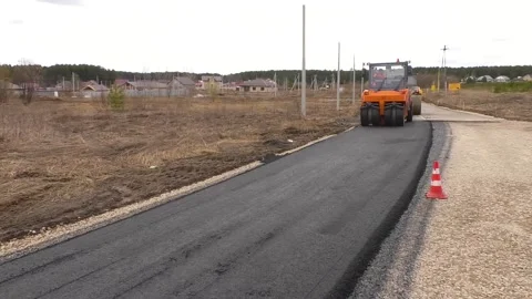 Asphalting. black asphalt Stock Footage 153167622
