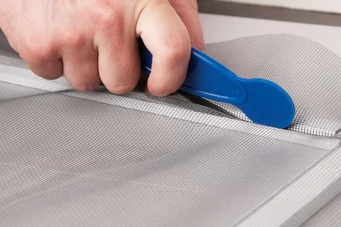 Assembling  mosquito net for  window Foto stock