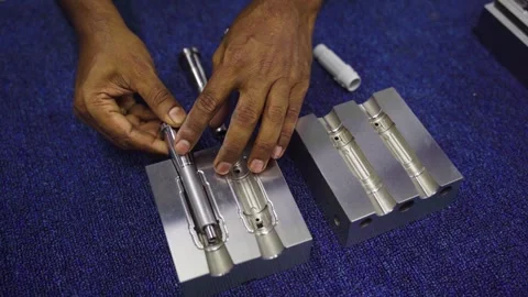 Assembling moulding tools 스톡 동영상 288226697