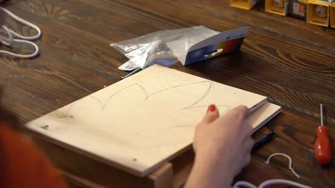 The Assembly of the lighting device of wood 스톡 동영상 101730144