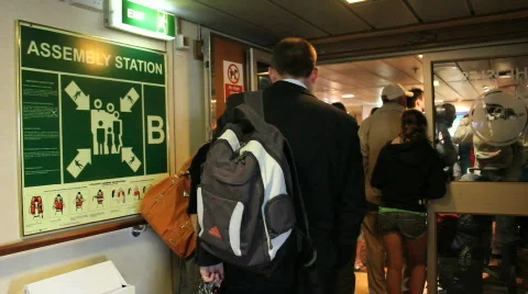 Assembly station Video stock 856997