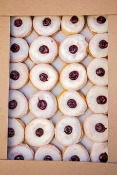 Assorted different Delicious donuts in a box Foto stock