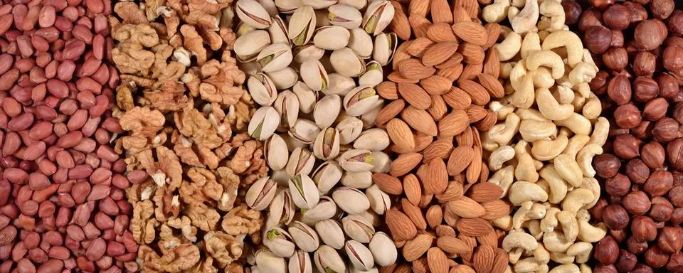 Assorted nuts background Foto stock