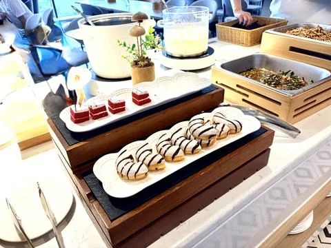 Assorted Pastries and Desserts on Buffet Table Stock-Fotos