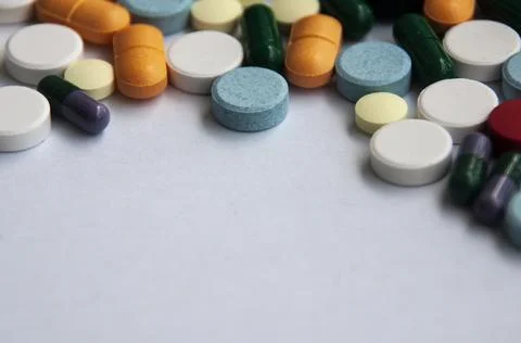 Assorted pharmaceutical medicine pills, tablets and capsules Foto stock