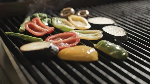 Assorted Vegetables Cooking on a Grill Vidéo 262175238