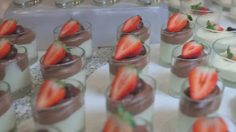 Assortment of sweets II Vidéo 160502308