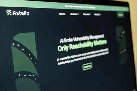 Astelia website displaying ai vulnerability management software 写真素材