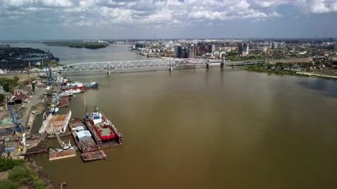 Astrahan Volga The old bridge 2 스톡 동영상 166753573