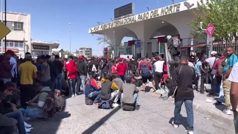 Asylum-seeking migrants overflow US-Mexico border, México, MX - 11 Apr 2023 Stock Footage 237974384