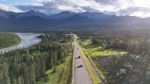 Athabasca River Valley Highway Drone View Alberta Canada Mountains Stockbeeldmateriaal 314665643