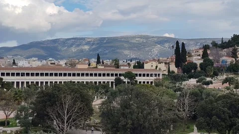 Athens, Greece, 03/28/2026: Close view from Stoa of Attalos to Parthenon Stockbeeldmateriaal 333974888