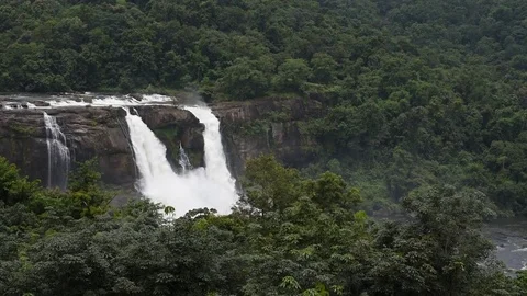 Athirappilly Waterfalls 스톡 동영상 83570127