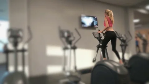 Athlete blonde engaged in the gym Vídeo Stock 80288510