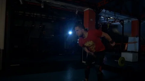 An athlete getting ready for the championship 库存影片 72108198