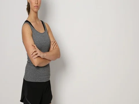 Athlete in grey Stock Footage 80425517