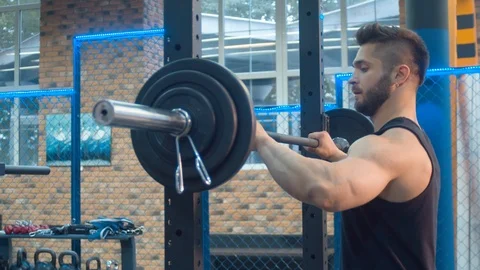 Athlete Lifting Barbell Video stock 112535709