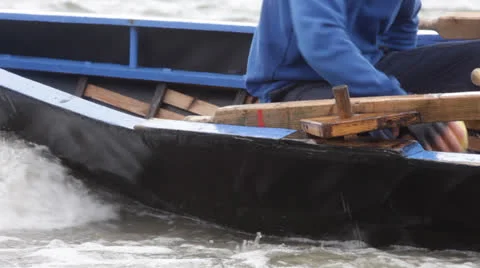 Athlete prepares to compete in boat race 스톡 동영상 24597953