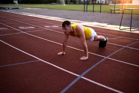 An athlete warms up before a marathon Stock-Fotos