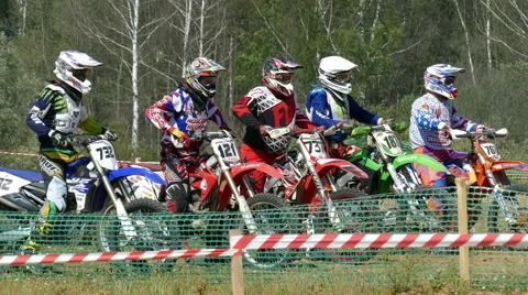 Athletes compete motorcyclists. Stock-Footage 66200711