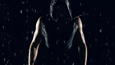 Athletic Man Boxing In The Rain 動画素材 101480228