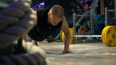 Athletic man doing push ups with clapping Stock Footage 114509923