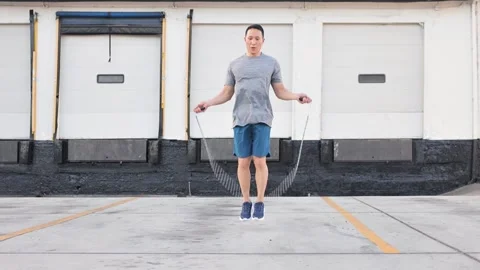 Athletic man working out in Los Angeles 動画素材 282941671