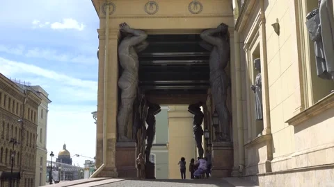 Atlanteans in the Hermitage support a massive balcony. Russia, Saint Petersburg Stock Footage 155924433
