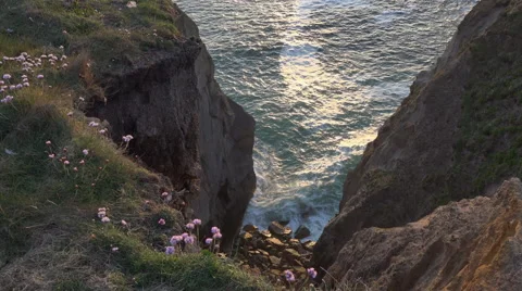 Atlantic Ocean at Land's End, Cornwall, UK 動画素材 64802699