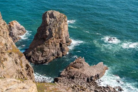 Atlantic ocean view with cliff. View of Atlantic Coast at Portugal, Cabo da R Foto stock
