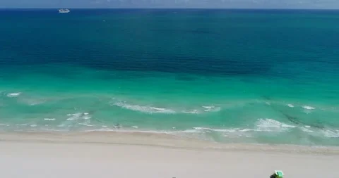 Atlantic Ocean Waves crash on deserted South Beach Stock Footage 149563551