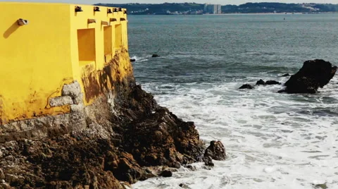 Atlantic ocean waves Stock Footage 59905612