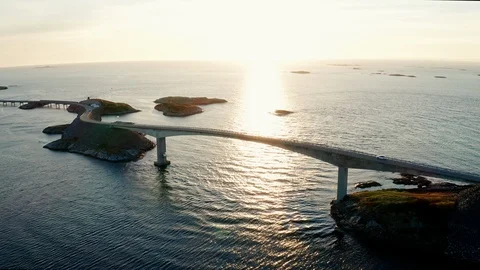Atlantic Road in stunning sunset - drone video Video stock 124336961
