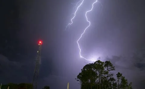Atlantic Seaboard Thunderstorm Electrical Storm Strikes Lightpost An elect... 写真素材