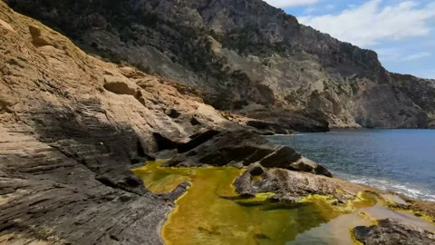 Atlantis (Sa pedrera de Cala d'Hort) in Ibiza, Spain Video stock 194106088