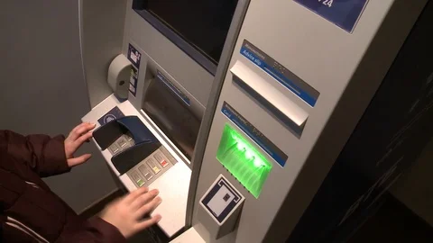 ATM 動画素材 105613937